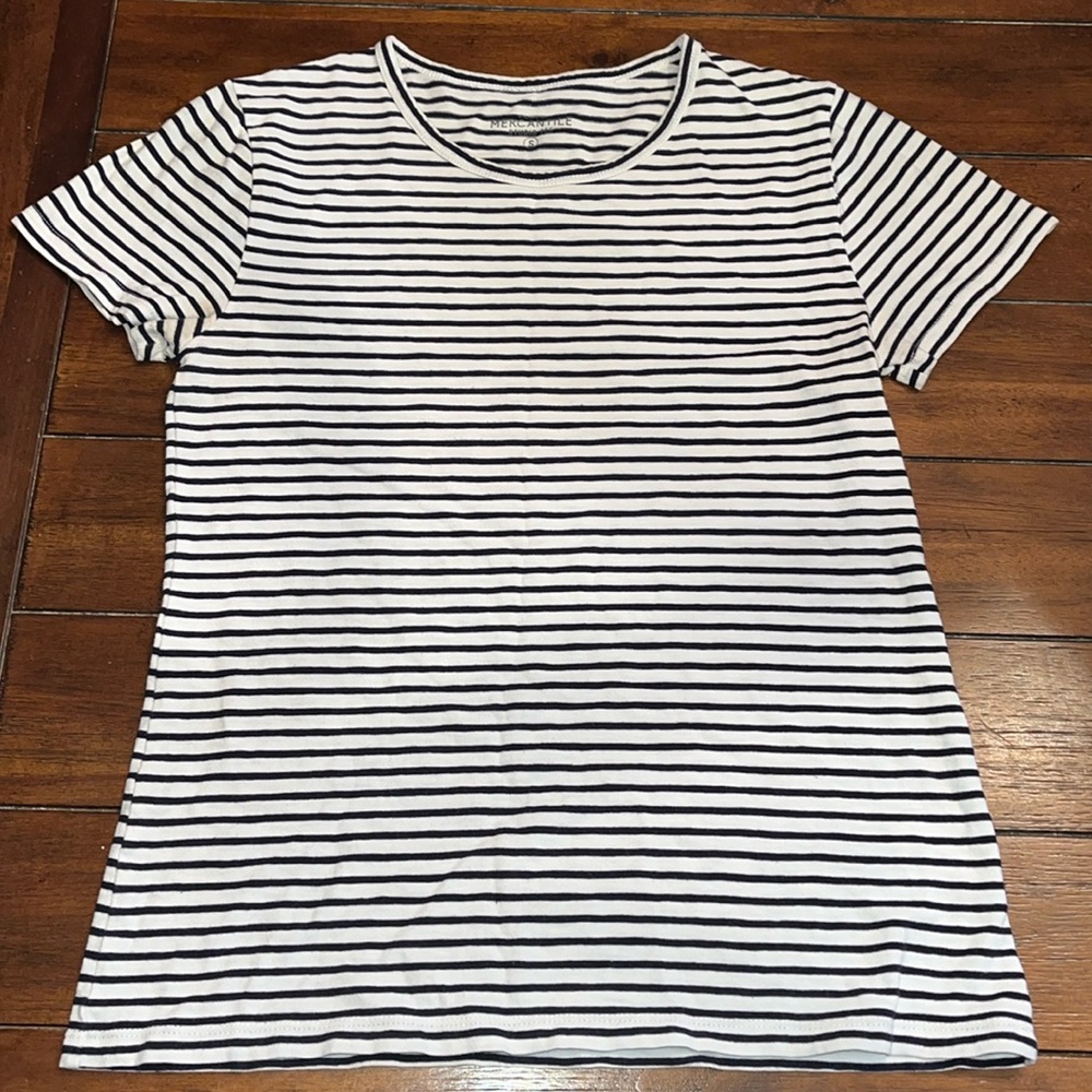 J.CREW FACTORY Studio Tee size Small, white and navy blue stripes